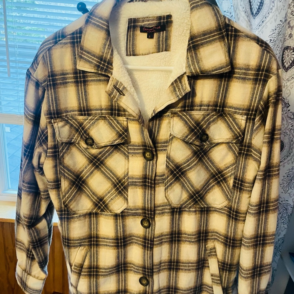 Cozy Plaid Sherpa-Lined Utility Jacket